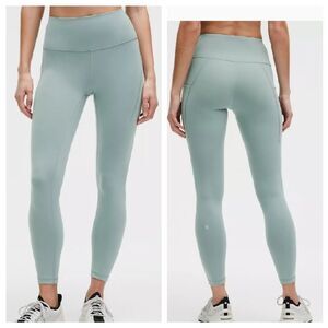 EUC Sage Green Lululemon Wonderunder Capris